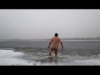 الجليد السباحة 1 هد