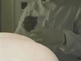 الممرضات اللاتكس الحوامل