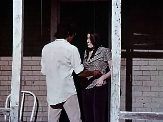 هيليبيلي الجنس عشيرة 1972