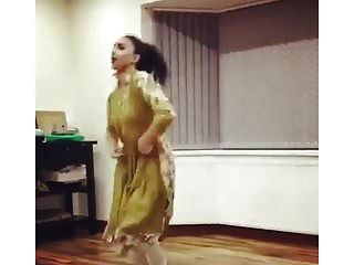 المملكة المتحدة الباكستانية يوني فتاة ترقص غير عارية التقليدية غير عارية